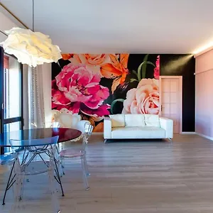  Apartment Maison Dina